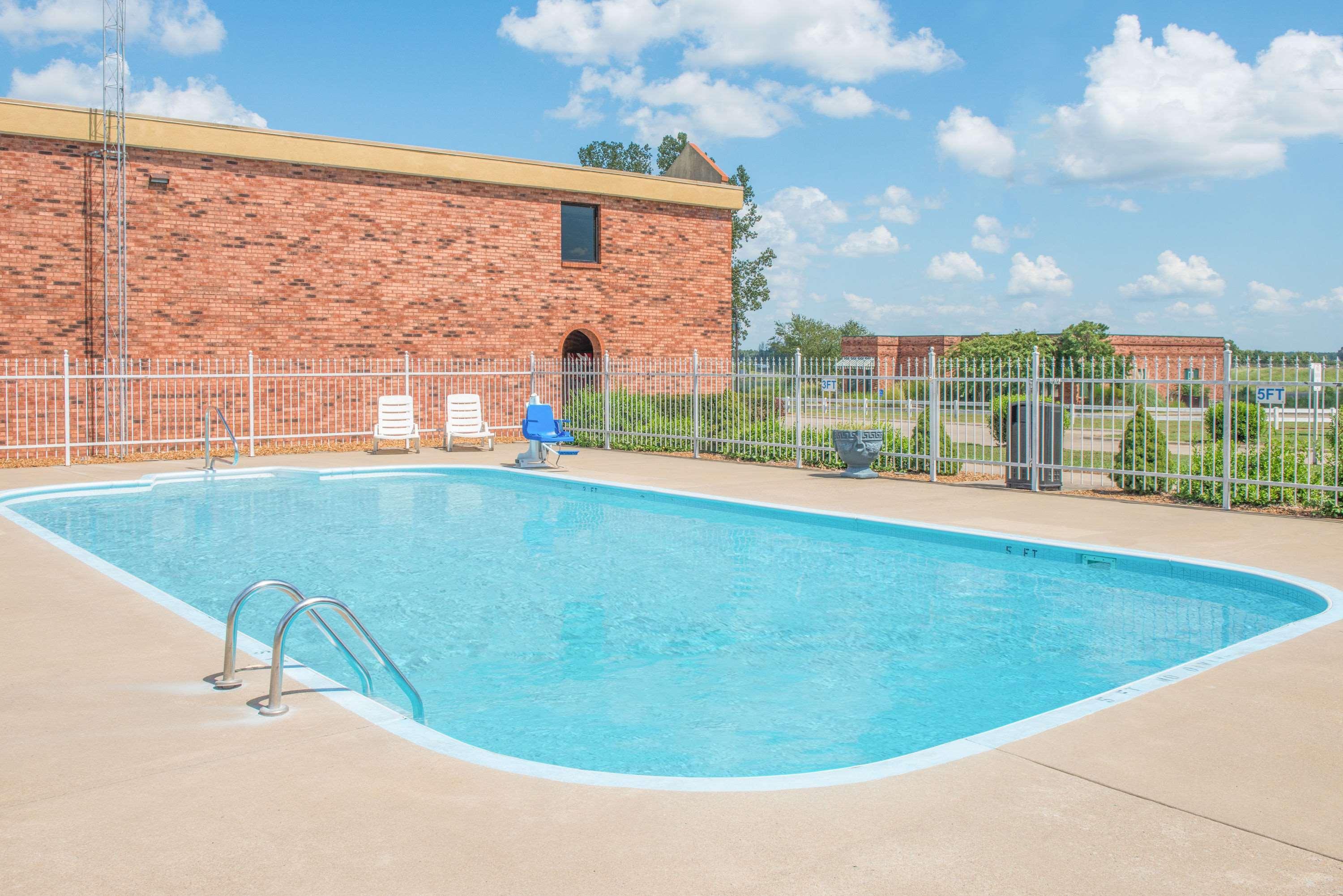 Days By Wyndham - Paducah East Hotel Calvert City